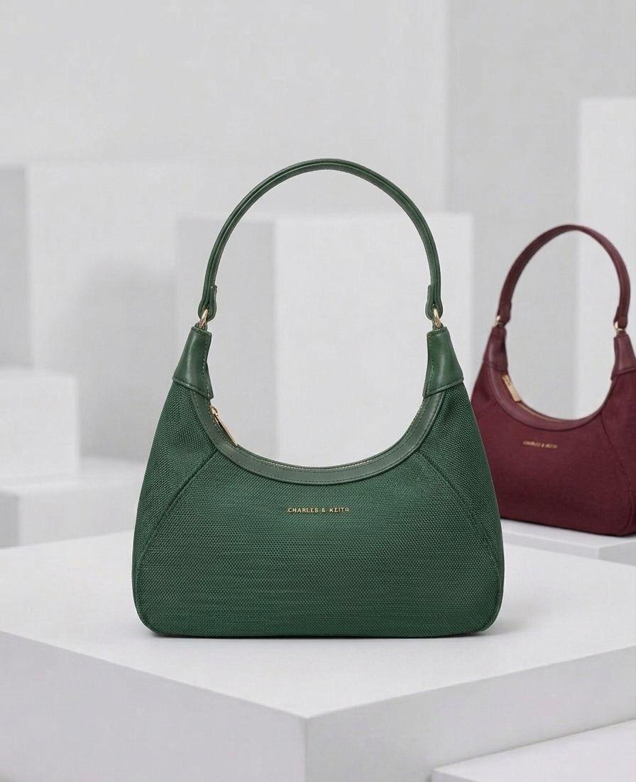 PREMIUM MOON SHAPED BAG